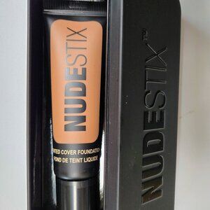 NUDESTIX Tinted Cover Foundation. Buildable, Lightweight Shade Nude 8 in Tin New